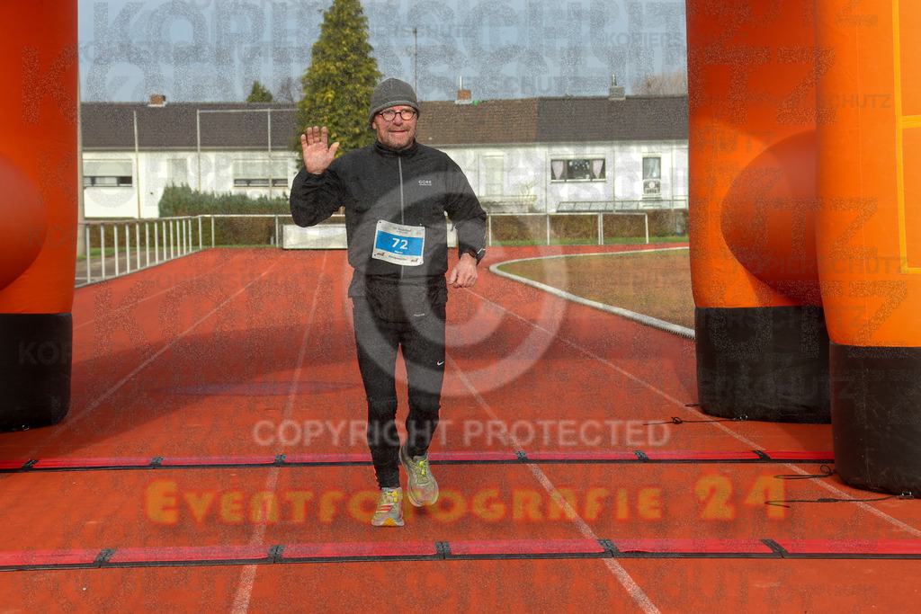 230129_1133_EX1_5134 | Sportfotografie im Rhein-Sieg Kreis, Köln, Bonn, NRW, Rheinland Pfalz, Hessen, etc. Unser Tätigkeitsfeld umfasst den Laufsport vom Volkslauf über den Marathon, Duathlon, Triathon bis zum Ultralauf wie Kölnpfad Ultra oder Schindertrail.