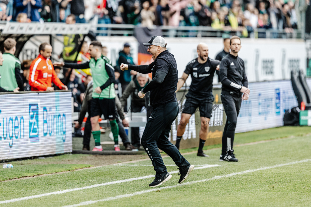 3. Liga, Saison 2023/24, 31. Spieltag: SC Preußen Münster - Dynamo Dresden | Münster, 30.03.2024: 3. Liga, 31. Spieltag, SC Preußen Münster gegen Dynamo Dresden im LVM-Preußenstadion in Münster. Foto: sportfotografie.ms | Markus Paletta - Realisiert mit Pictrs.com