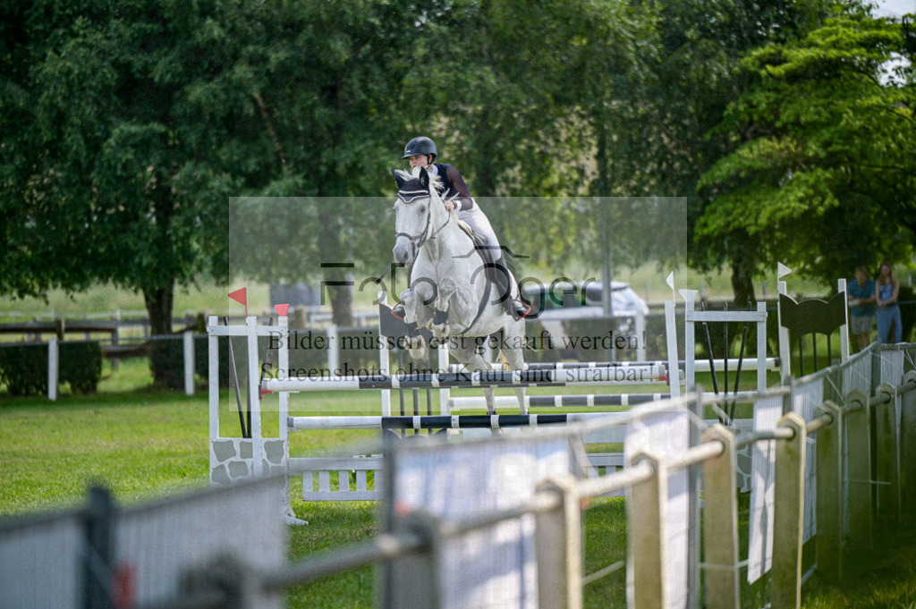 Reitturnier Voxtrup | Entdecke hochwertige Reitturnierfotos von Foto Oger. Professionell, emotional und authentisch – jetzt Lieblingsmomente im Shop bestellen.Deutschlandweite Turnierfotografie. - Realisiert mit Pictrs.com