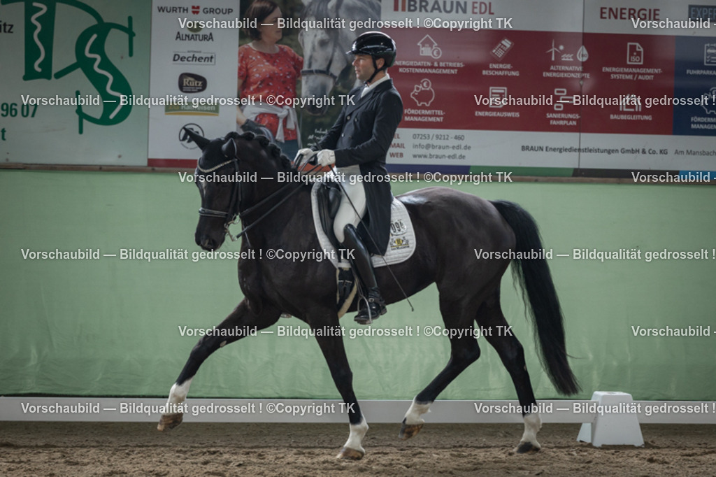 _D5A5113 | Emotionale Pferde- & People-Fotografie rund um Heidelberg, Leimen & Umgebung. Natürliche Fotos von Pferd, Mensch & Familie. Jetzt Termin sichern!