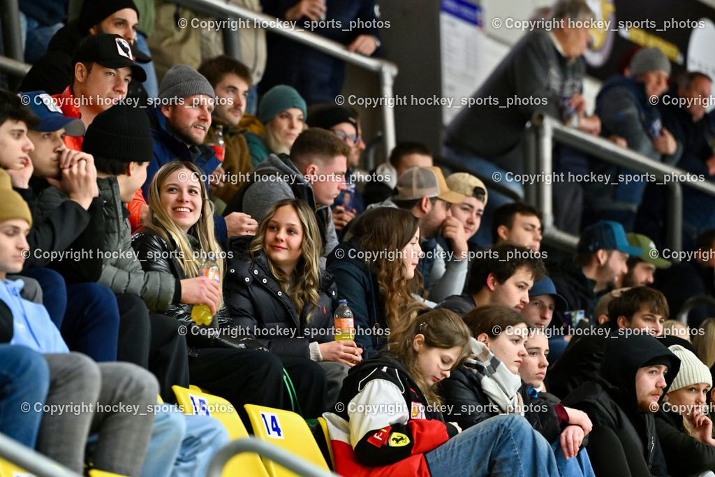 EC Kellerberg vs. EC Arnoldstein | Besucher Stadthalle Villach,  EC Kellerberg vs. EC Arnoldstein, EC Kellerberg vs. EC Arnoldstein am 03.02.2025 in Villach (Stadthalle Villach), Austria, (Photo by Bernd Stefan)