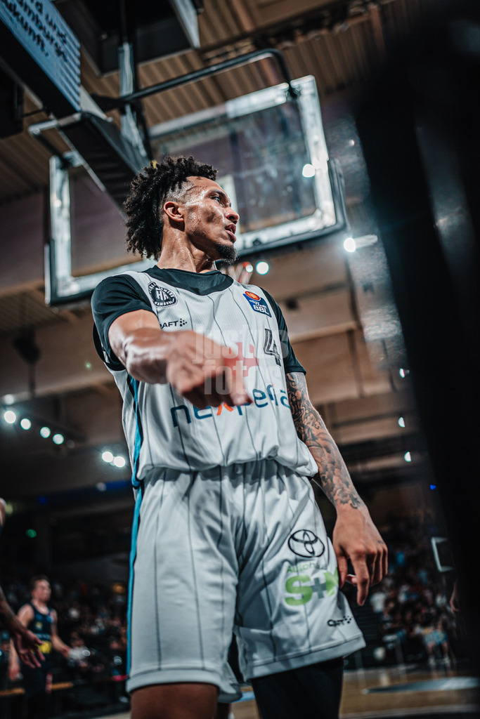 Basketball | Männer | Saison 2024/2025  | easyCredit Basketball Bundesliga | Testspiel | Veolia Towers Hamburg vs. EWE Baskets Oldenburg | 25.08.2024 | Jaizec Lottie (#4, Veolia Towers Hamburg)