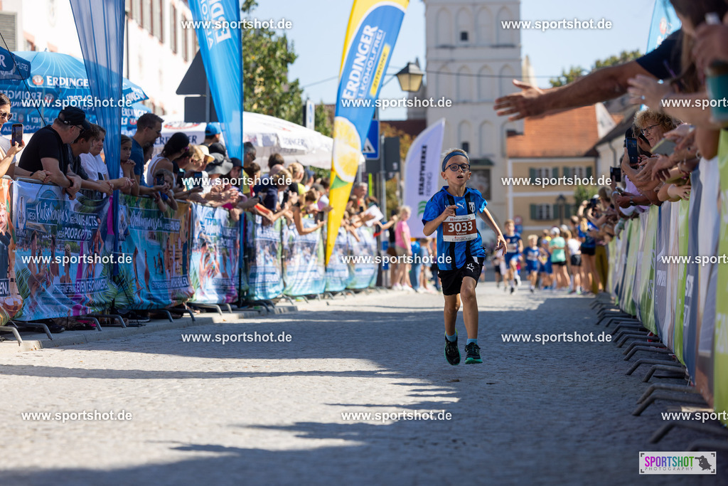 VJ__3129 | Stadtlauf Erding 2025 #stadtlauferding #erdingstadtlauf #stadtlauf_erding #laufmotivation #trisporterding #yourpictrs #sportshot_your_pictrs