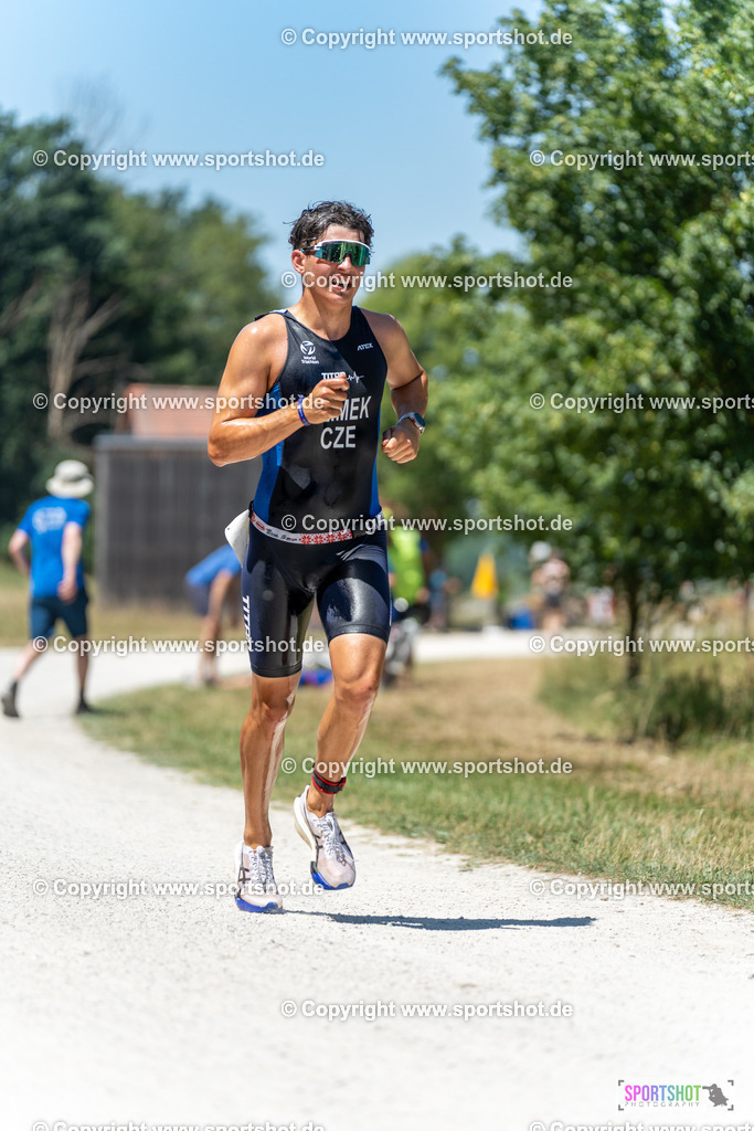 SZI03175 | Memmert Rothsee Triathlon 2026 #memmertsothseetriathlon #rothseetriathlon #trisport #deutschetriathlonmeisterschaft #yourpictrs #sportshot_your_pictrs #rothsee
