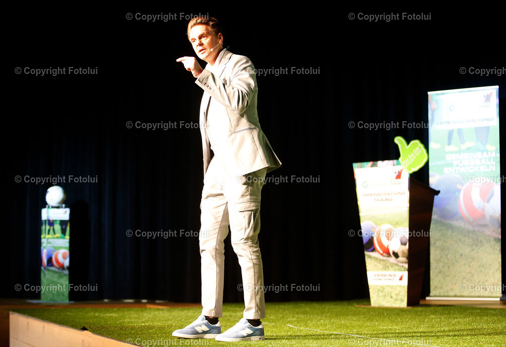 VEREINSCOACHING_66 | bilder, linz, photo, foto, fussball, sport, fotolui, bundesliga