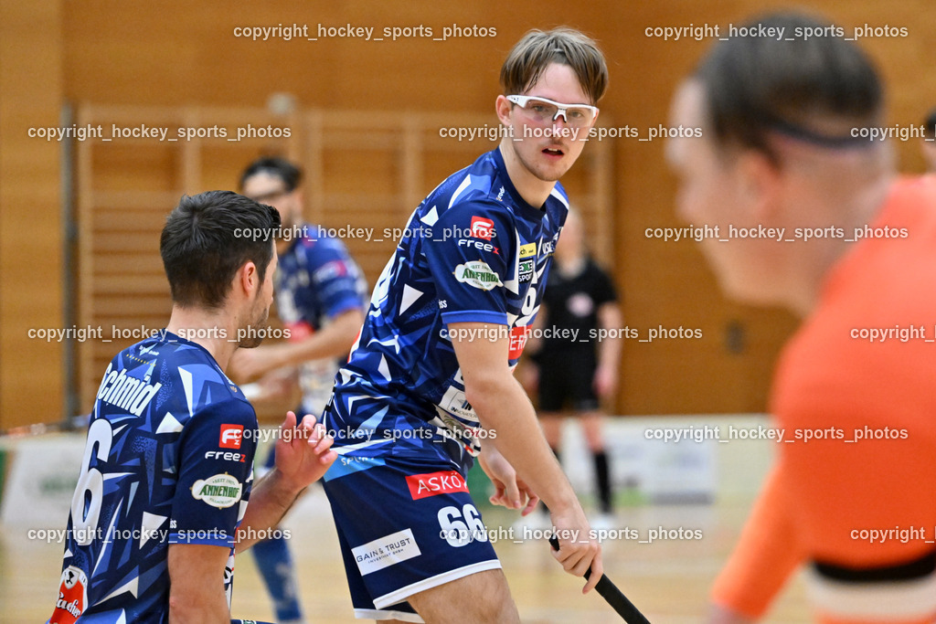 VSV Unihockey vs. SZPK Floorball | #66 Jakob Rainer VSV Unihockey, #6 Timo Schmid VSV Unihockey, VSV Unihockey vs. SZPK Floorball, VSV Unihockey vs. SZPK Floorball am 23.11.2024 in Villach (Ballspielhalle St. Martin), Austria, (Photo by Bernd Stefan)