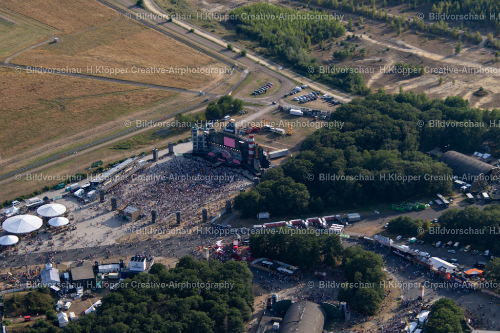 Weeze Parookaville 2022_ Creative_Airphotography H.Klöpper-6181 | Parookaville 2022 Weeze. Das größte Elektro Event Festival mit 220.000 Besucher.  - Realisiert mit Pictrs.com