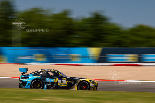 24hNbr25_062112181346027JB_JB | 53. ADAC RAVENOL 24h Nürburgring 2025 - Foto: Gruppe C Photography - Realisiert mit Pictrs.com