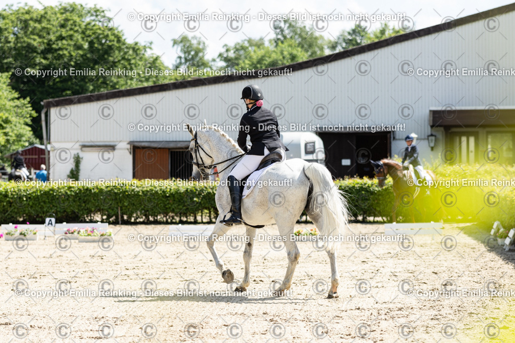 CL5A8192 | Emilia Reinking Fotografie - Realisiert mit Pictrs.com