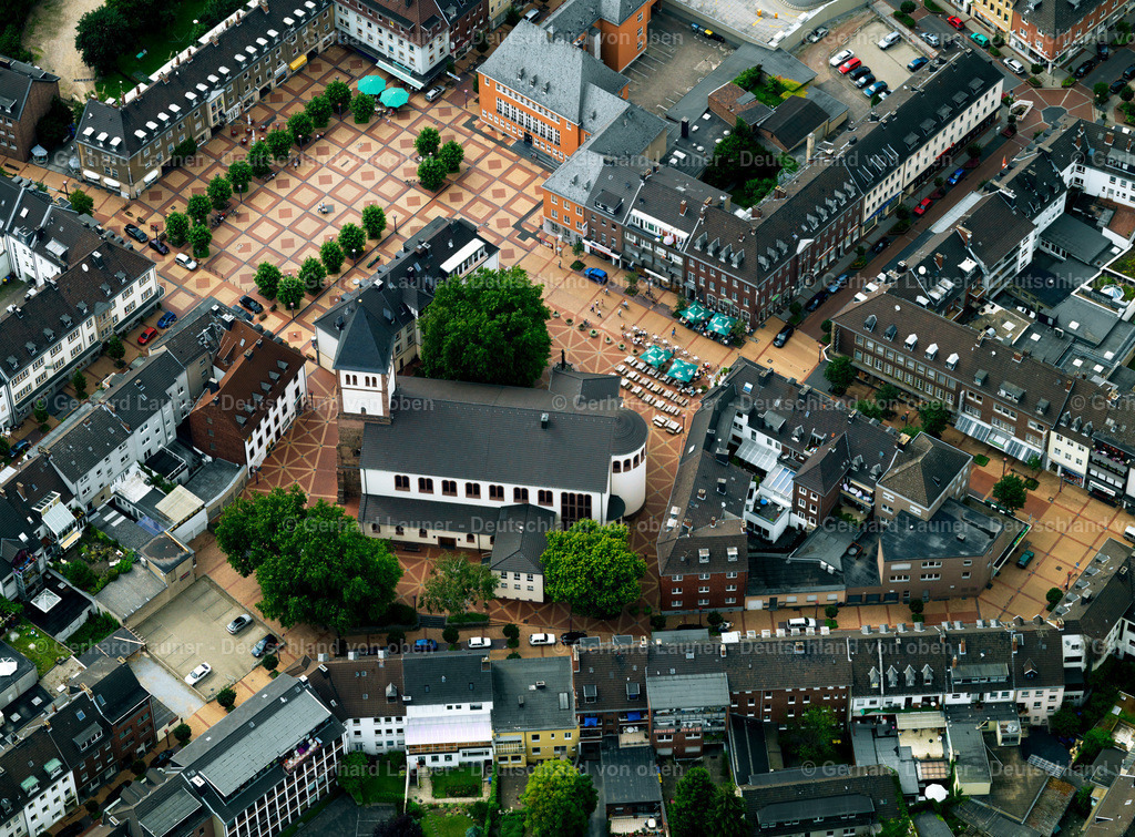 2707099 | Kirchplatz, Jülich