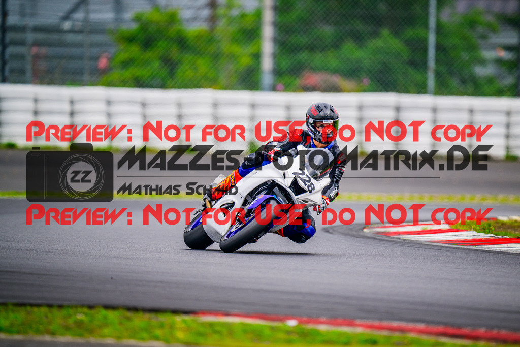 MaZZes_FotoMatrix_240804_6007705_8622 | Fotograf Mathias Schmid
Sportfotograf,
Eventfotograf,
Hochzeitsfotograf,
Portraitfotograf