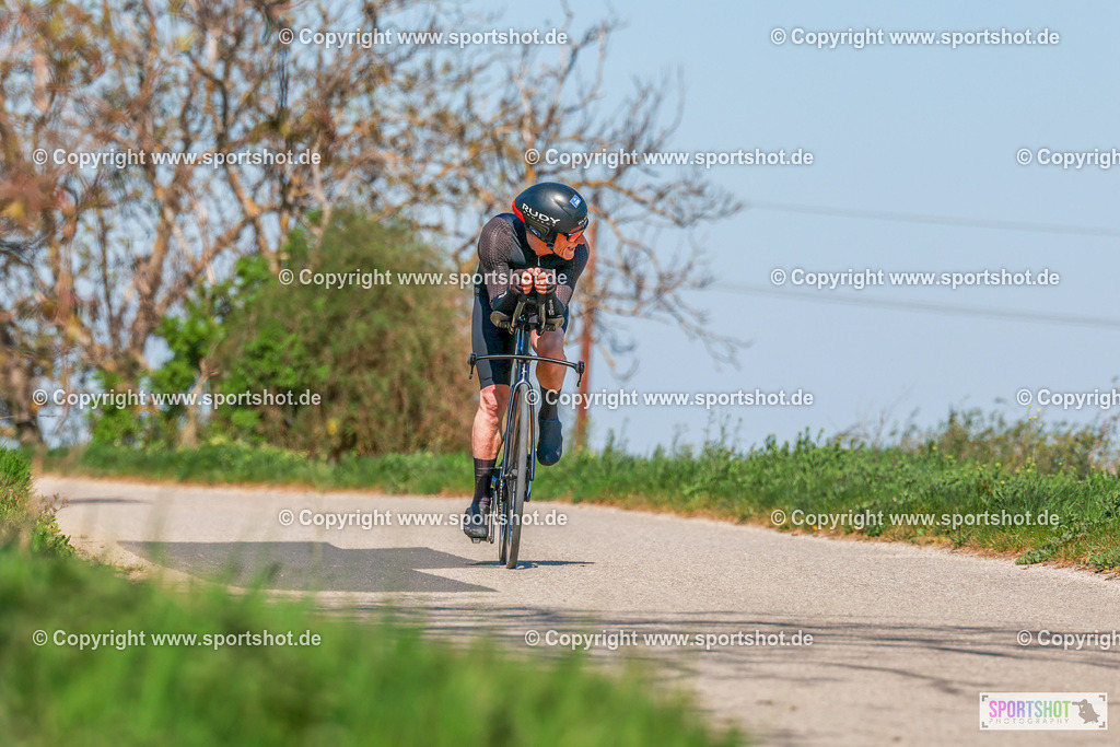 369_AR7_4118 | Neusiedlersee Radmarathon 2026@sportshot_your_pictrs #yourpictures#roadtowm2029 #nrm #neusiedlerseeradmarathon #neusiedlersee #neusiedlerseetourismus #burgenland #mörbisch #nrm26 #burgenlandtourismus #voglundco #poweredbyburgenlandtourismus #radsport #rad #marathon #ucigranfondo #visitburgenland #ucigranfondoworldseries