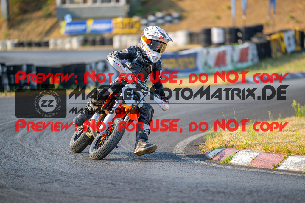 MaZZes-Fotomatrix-20260816-612535 | ROOKIES