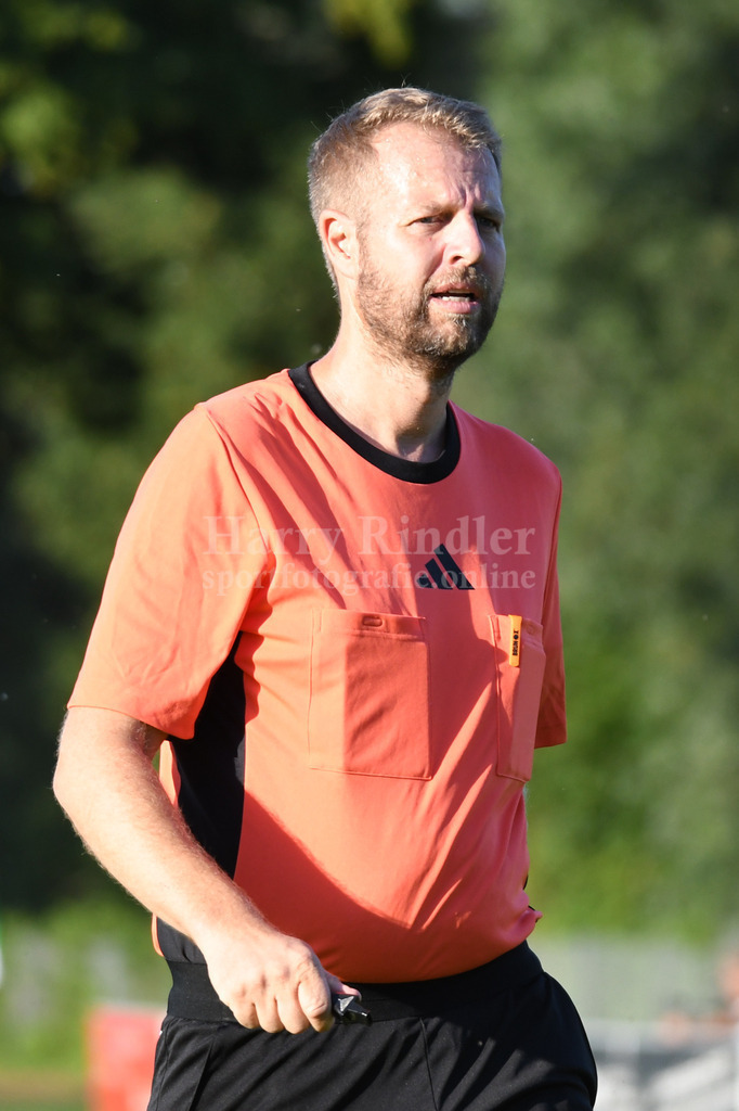 SpVgg Niederalteich : SpVgg GW Deggendorf | Thomas Wagner (SV Neuschönau) Schiedsrichter - Realisiert mit Pictrs.com