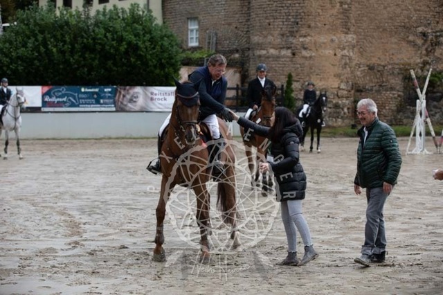 2B4A3160 | pixelfaenger - Realisiert mit Pictrs.com