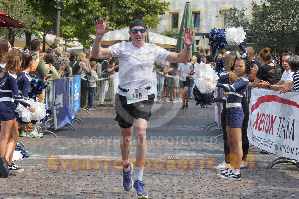 250824_1258_EV4_9689 | Sportfotografie im Rhein-Sieg Kreis, Köln, Bonn, NRW, Rheinland Pfalz, Hessen, etc. Unser Tätigkeitsfeld umfasst den Laufsport vom Volkslauf über den Marathon, Duathlon, Triathon bis zum Ultralauf wie Kölnpfad Ultra oder Schindertrail.