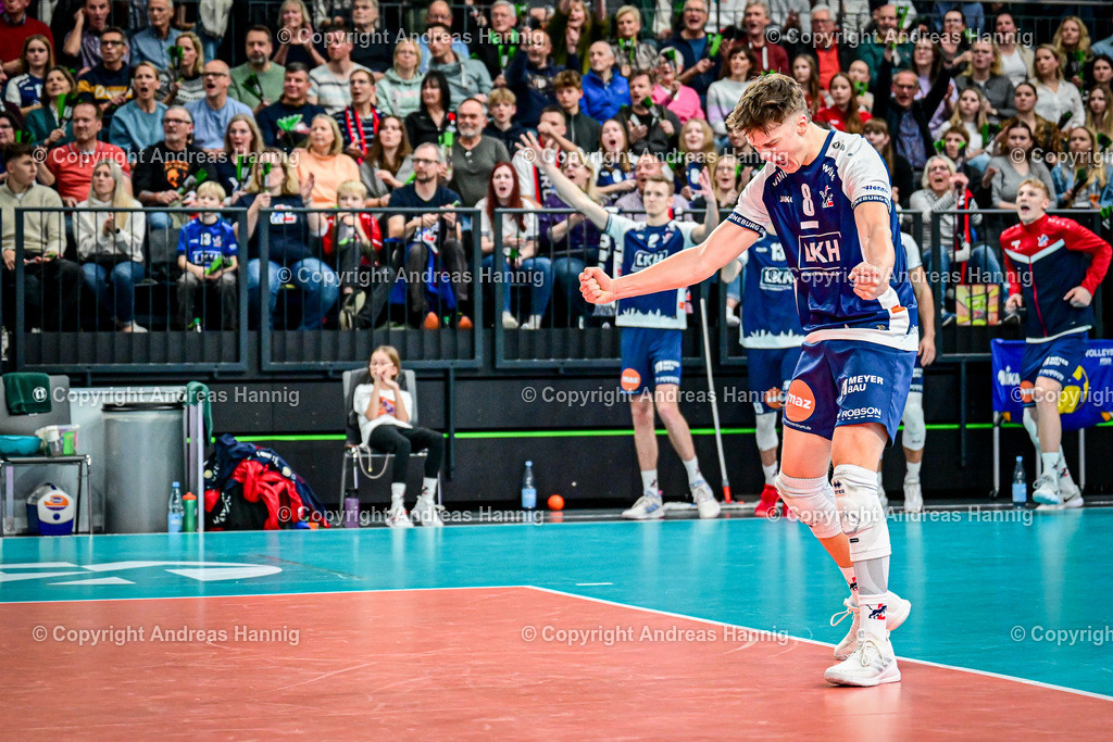 Volleyball I Herren I Saison 2024-2025 I Champions League Volley I 4th Round Leg 4  CLVM 84 I SVG Lüneburg - Levski SOFIA I 18.12.2024 | a-hannig - Realisiert mit Pictrs.com
