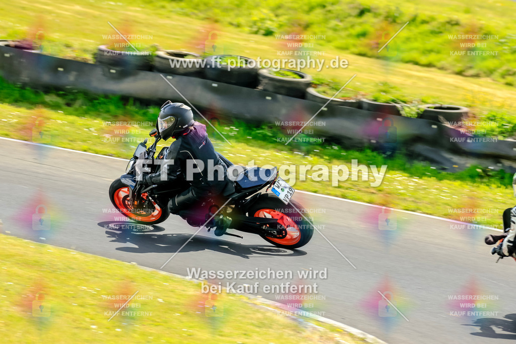 _OTO2658 | Hier findet Ihr Bilder von Touristenfahrten auf der Nürburgring Nordschleife oder von anderen Veranstaltungen die ich besucht habe. Viel Spass beim Durch Schauen 