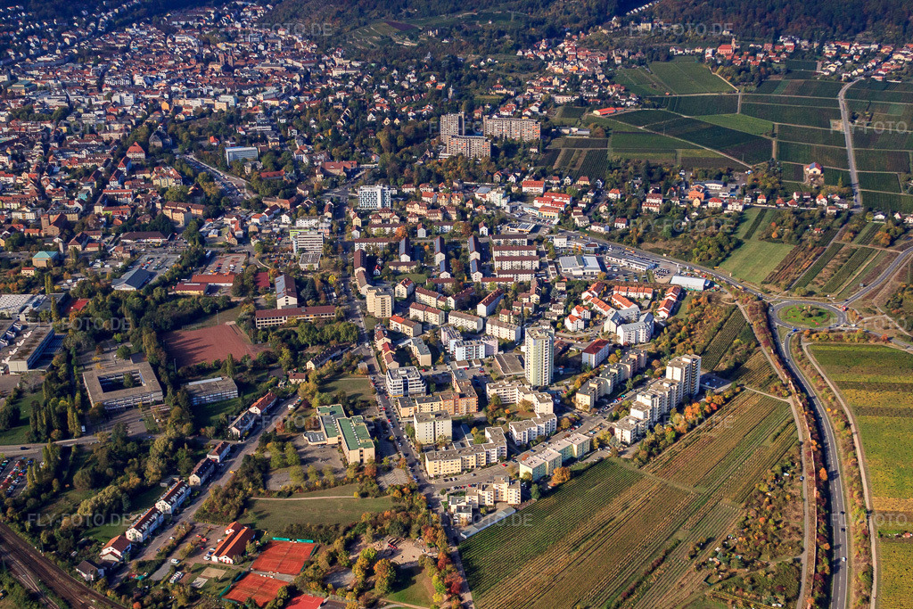 Luftbild: Hochhaussiedlung an der Böhlstr in Neustadt an der Weinstraße im Bundesland Rheinland-Pfalz in Deutschland. Foto: IMG_22064.jpg vom 15.10.2009 durch Werner Riehm/FLY-FOTO.de
