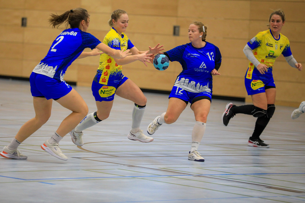 TvBorkenIII_SVN_161125_258 | Bildergalerie von Sport-Ereignissen aber auch von weiteren spannenden Dingen - nicht nur vom Niederrhein. In Anlehnung an den bekannten Spruch von Hanns Dieter Hüsch heißt das Motto: "Niederrhein ist überall".  - Realisiert mit Pictrs.com