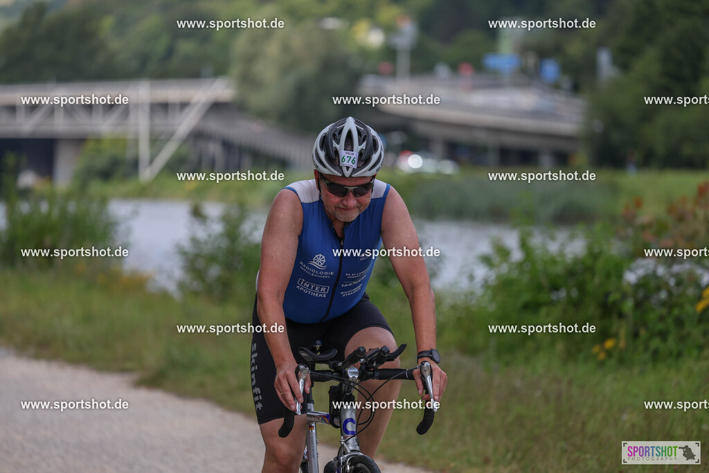LUR_2178 | Regensburger Triathlon                                       #sportshot_your_pictrs                                    #yourpictrs                                                        @Sportshotphotography                                   Photo Credit:www.sportshot.de
