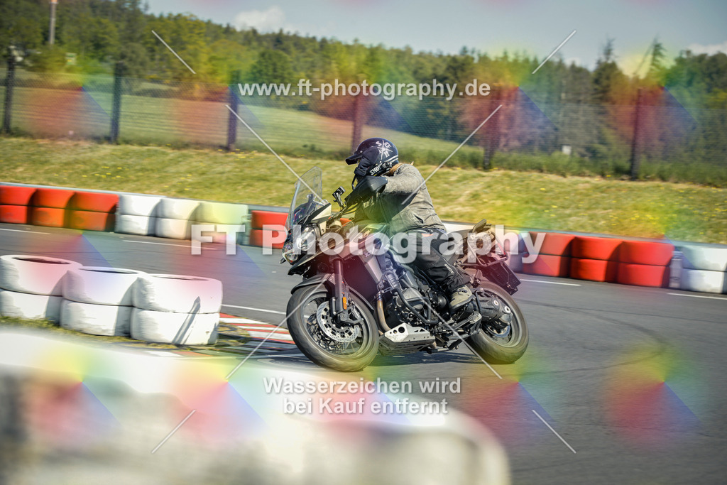 OBK_Mai_Justin_Uwe-10492 | Hier findet Ihr Bilder von Touristenfahrten auf der Nürburgring Nordschleife oder von anderen Veranstaltungen die ich besucht habe. Viel Spass beim Durch Schauen 