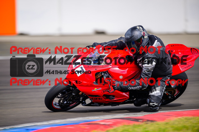 MaZZes_Fotomatrix_20250421_6021986_5548 | ROT