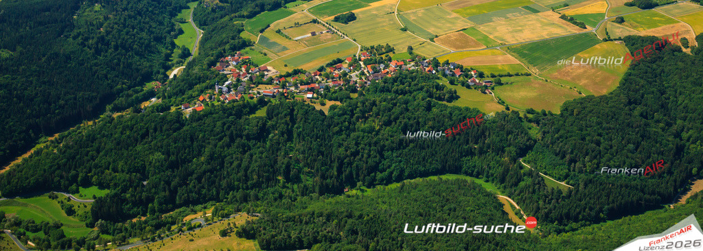Die Luftaufnahme Arnstein - Weismain wurde vom UL-Flugzeug (keine Drohne) aus fotografiert.Hohe Druck- Auflösung-die Geschenkidee!