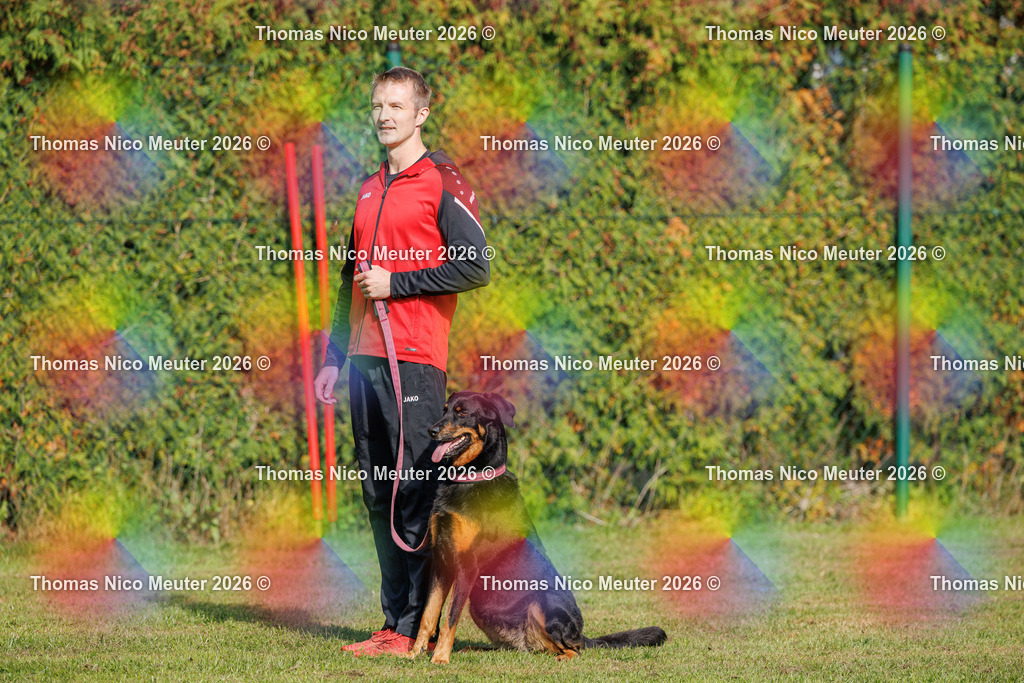Thomas_Nico_Meuter(C)_27. September 2026_223A2019 | Bild von Thomas Nico Meuter - Realisiert mit Pictrs.com