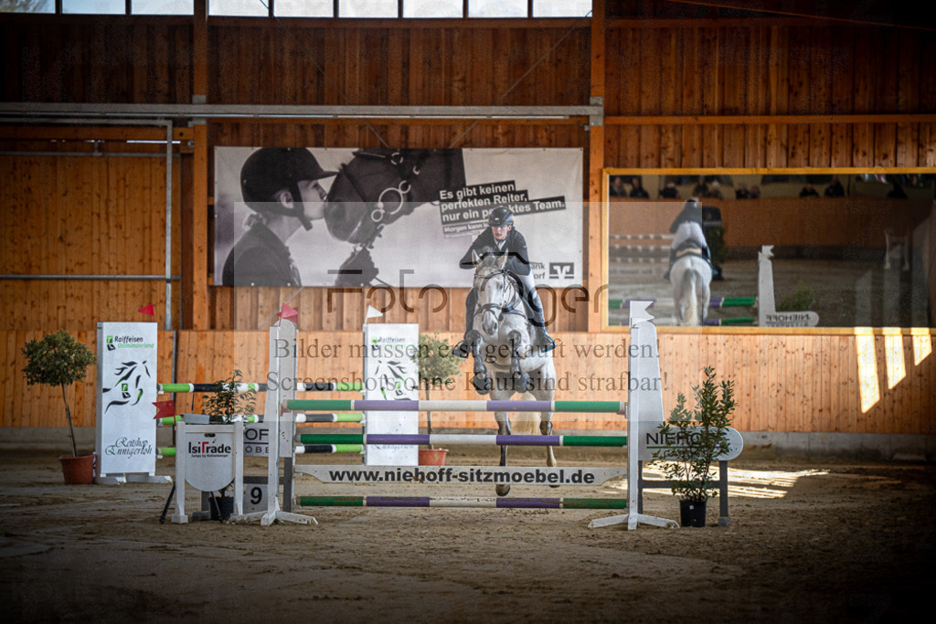 DOS_0030 | Entdecke hochwertige Reitturnierfotos von Foto Oger. Professionell, emotional und authentisch – jetzt Lieblingsmomente im Shop bestellen.Deutschlandweite Turnierfotografie. - Realisiert mit Pictrs.com