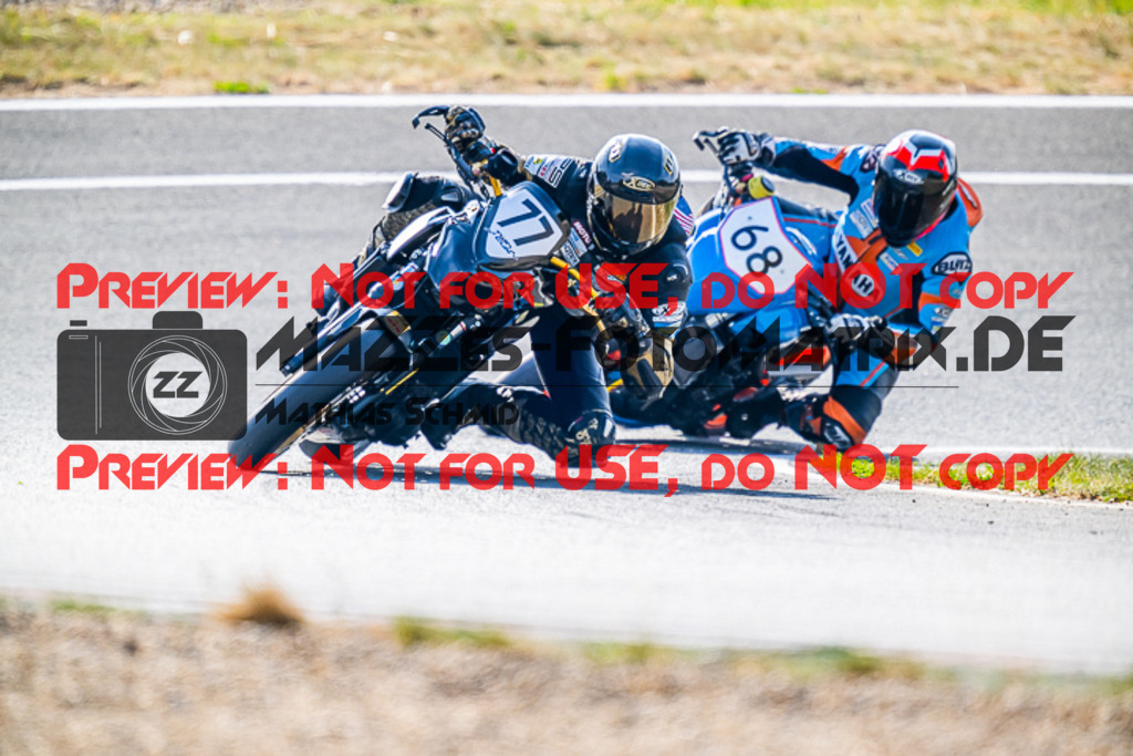 MaZZes_FotoMatrix_220722_9081 | TWIN