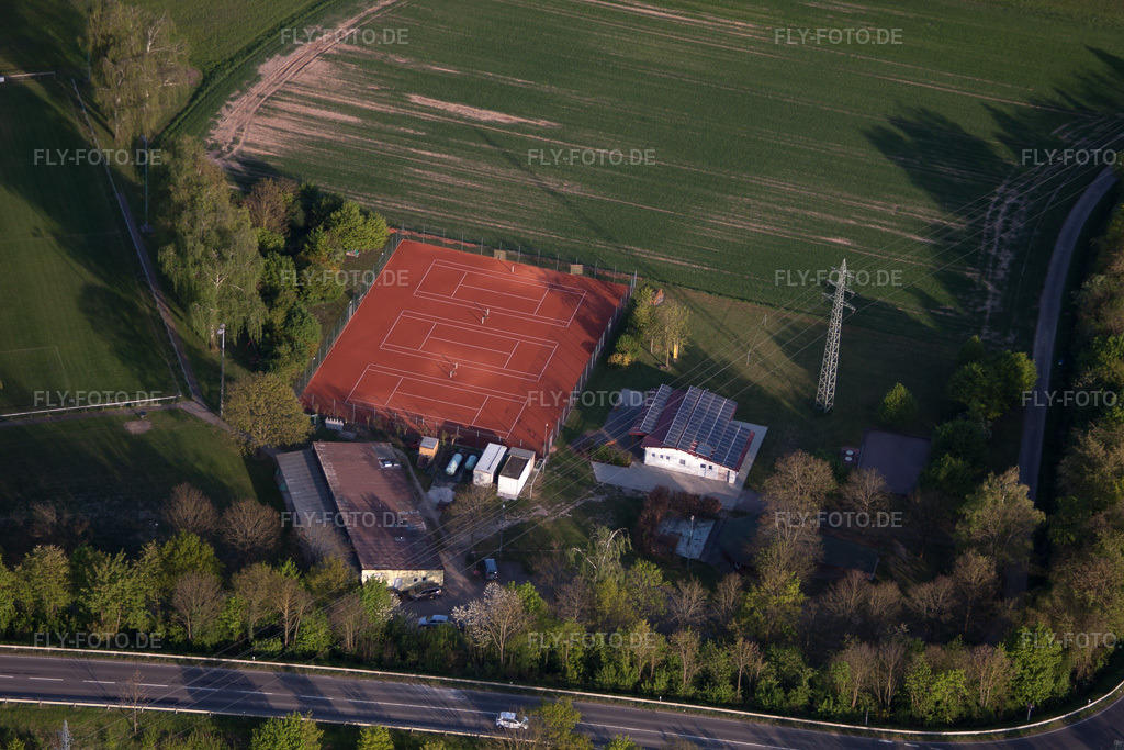 Luftbild: Tennisclub in Erlenbach bei Kandel im Bundesland Rheinland-Pfalz in Deutschland. Foto: IMG_64286.jpg vom 11.04.2014 durch Werner Riehm/FLY-FOTO.de