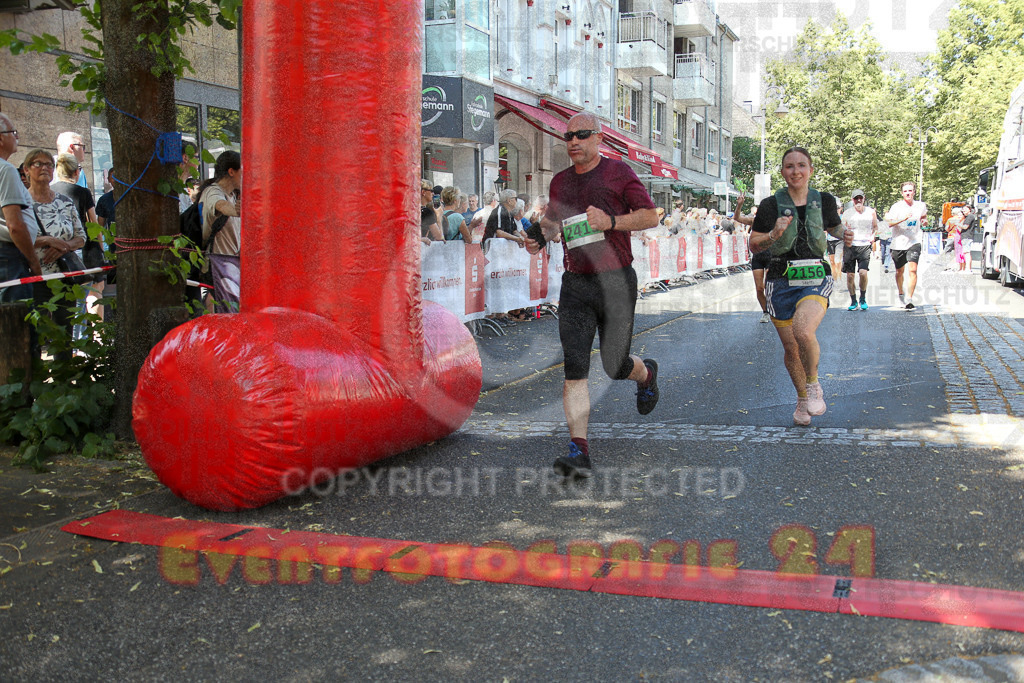 250621_1203_EX1_4717 | Sportfotografie im Rhein-Sieg Kreis, Köln, Bonn, NRW, Rheinland Pfalz, Hessen, etc. Unser Tätigkeitsfeld umfasst den Laufsport vom Volkslauf über den Marathon, Duathlon, Triathon bis zum Ultralauf wie Kölnpfad Ultra oder Schindertrail.