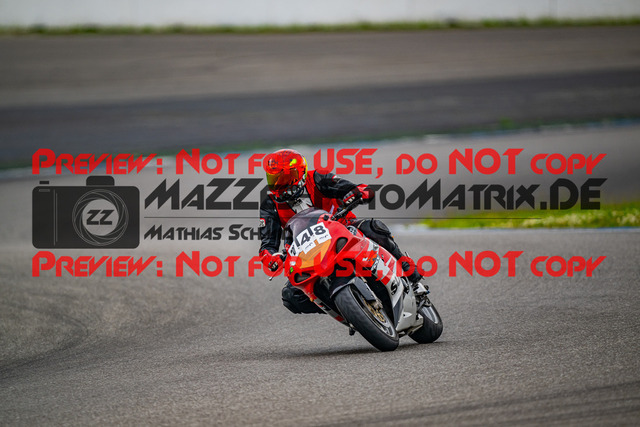 MaZZes_FotoMatrix_240701_6007705_9216 | INST