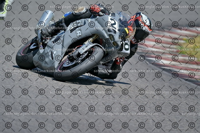 25bt04-0974 | markuskiefer.com - Realisiert mit Pictrs.com