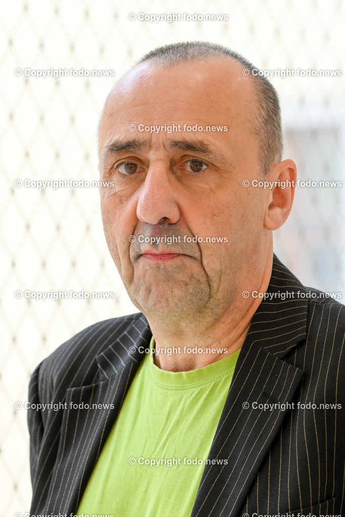 Mediengespraech KPOe Ooe_ Kampagne-Eine Nacht-S-Bahn für Ooe_ 16.05.2023-9 | 16.05.2023, Presseclub Linz, AUT, Mediengespraech KPOe OOe, Vorstellung der Kampagne-Eine Nacht-S-Bahn für OOe, im Bild Erich Klinger (Unabhaengiger Verkehrsexperte)