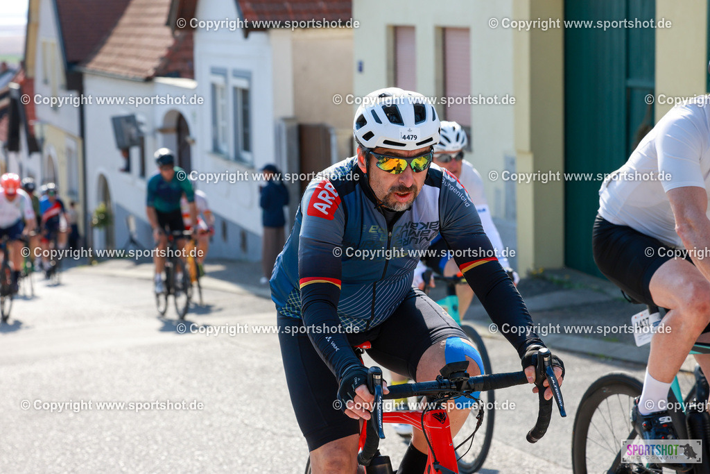 555_AR6_8999 | Neusiedlersee Radmarathon 2026@sportshot_your_pictrs #yourpictures#roadtowm2029 #nrm #neusiedlerseeradmarathon #neusiedlersee #neusiedlerseetourismus #burgenland #mörbisch #nrm26 #burgenlandtourismus #voglundco #poweredbyburgenlandtourismus #radsport #rad #marathon #ucigranfondo #visitburgenland #ucigranfondoworldseries