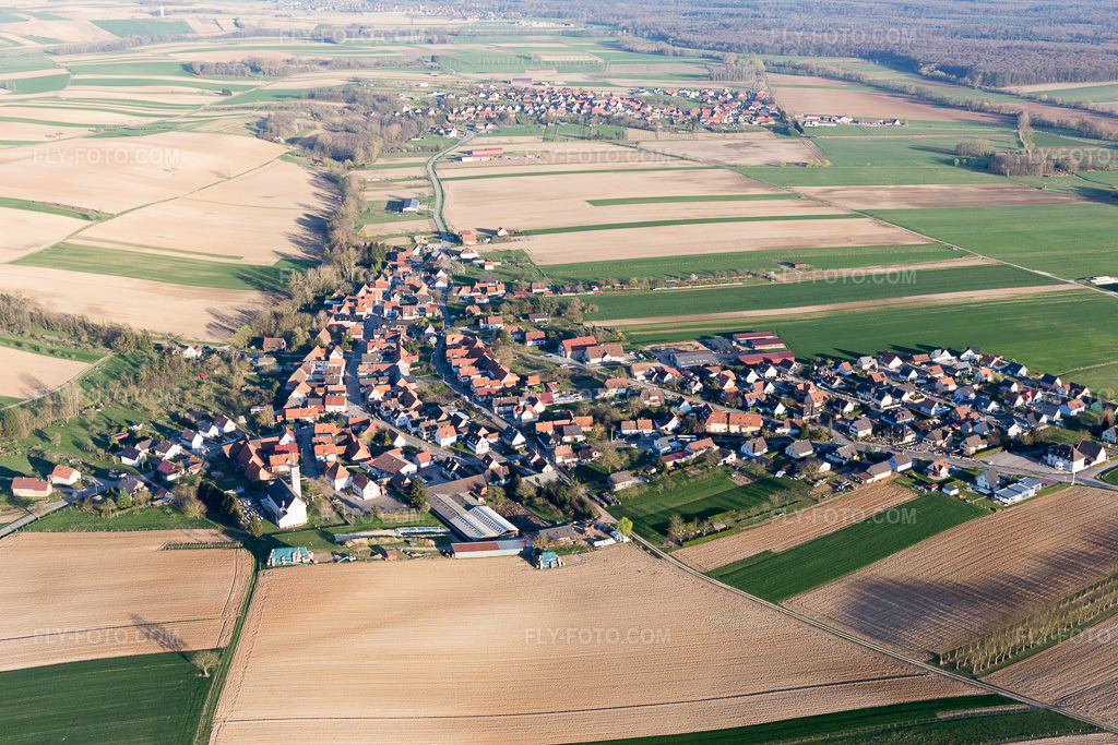 Aerial view: View of the town in Aschbach in the state Bas-Rhin, France.Photo: IMG_097814.jpg taken on 03/27/2017 by Werner Riehm/FLY-FOTO.comResolution of the original: 5472 x 3648 px