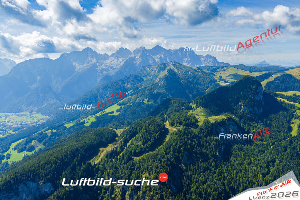 Luftaufnahme der Stadt Grubhörndl - Die Luftaufnahme wurde 2025 vom UL-Flugzeug heraus erstellt ( keine Drohne ) - Hochauflösende Luftaufnahme - für professionelle Ausdrucke geeignet. Die Geschenkidee !Mit Lizenz und Bildrechte bestellbar