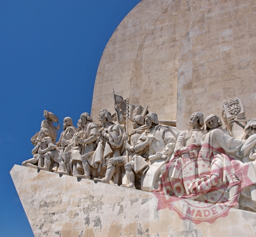 Padrão dos Descobrimentos honoring Portuguese explorers in Lisbon. Lisbon - Portugal | Monument to Discoveries depicting historical figures shaping Portugal's Age of Exploration - Realisiert mit Pictrs.com