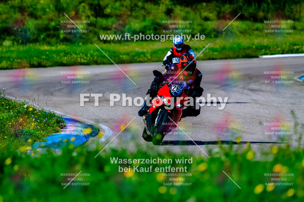 026-5534 | Hier findet Ihr Bilder von Touristenfahrten auf der Nürburgring Nordschleife oder von anderen Veranstaltungen die ich besucht habe. Viel Spass beim Durch Schauen 