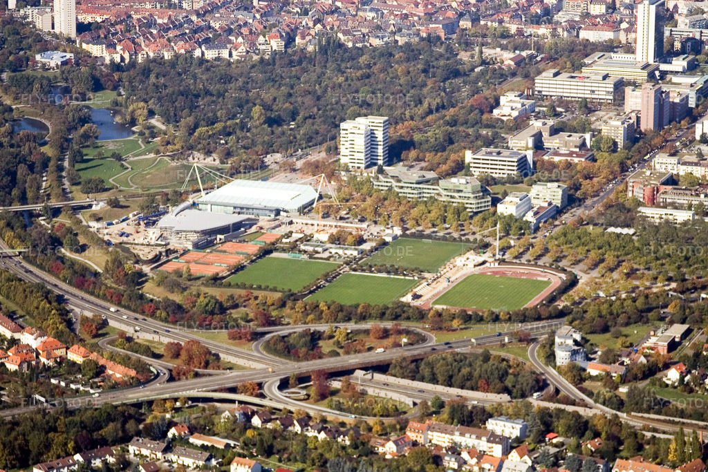 Luftbild: Europahalle im Ortsteil Südweststadt in Karlsruhe im Bundesland Baden-Württemberg in Deutschland. Foto: IMG_8672.jpg vom 14.10.2007 durch Werner Riehm/FLY-FOTO.de