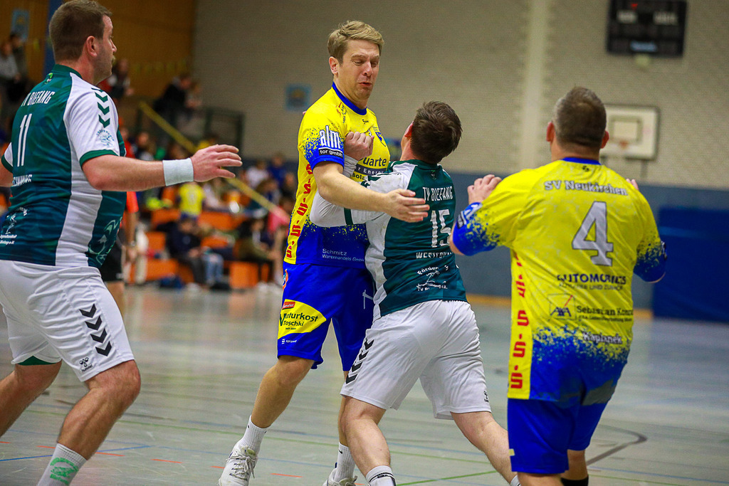 SVN_TvBiefang_161124_036 | Bildergalerie von Sport-Ereignissen aber auch von weiteren spannenden Dingen - nicht nur vom Niederrhein. In Anlehnung an den bekannten Spruch von Hanns Dieter Hüsch heißt das Motto: "Niederrhein ist überall".  - Realisiert mit Pictrs.com