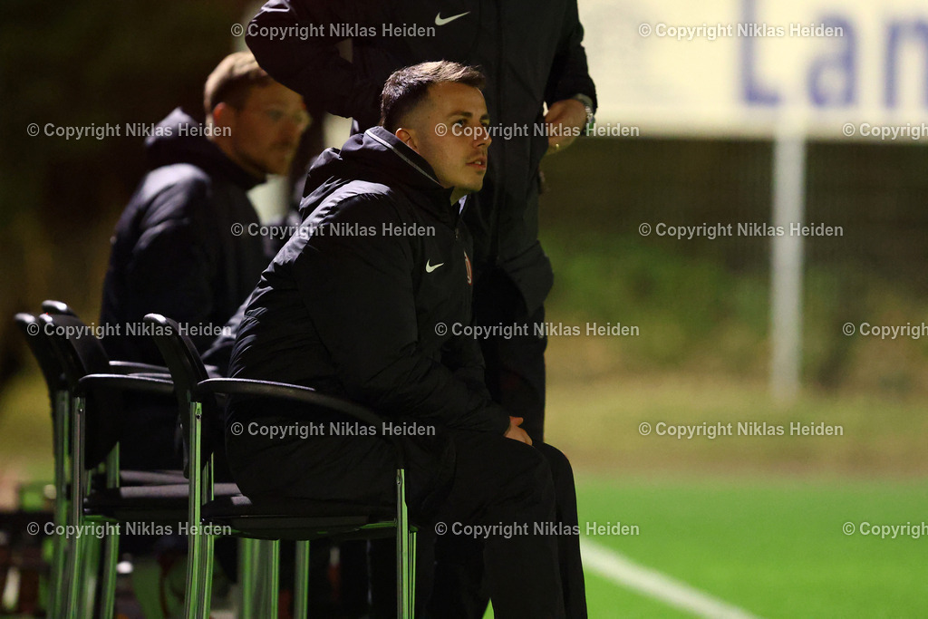 NH_EimsbüttelerTV_USCPaloma_OberligaHamburg_21032026 | Can Timo Schultz (Trainer, Eimsbütteler TV)Fußball I Herren I Gamesright Oberliga Hamburg I Saison 2025-2026  I 28. Spieltag I Eimsbütteler TV - USC Paloma I 21.03.2026 I Sportzentrum Hoheluft
