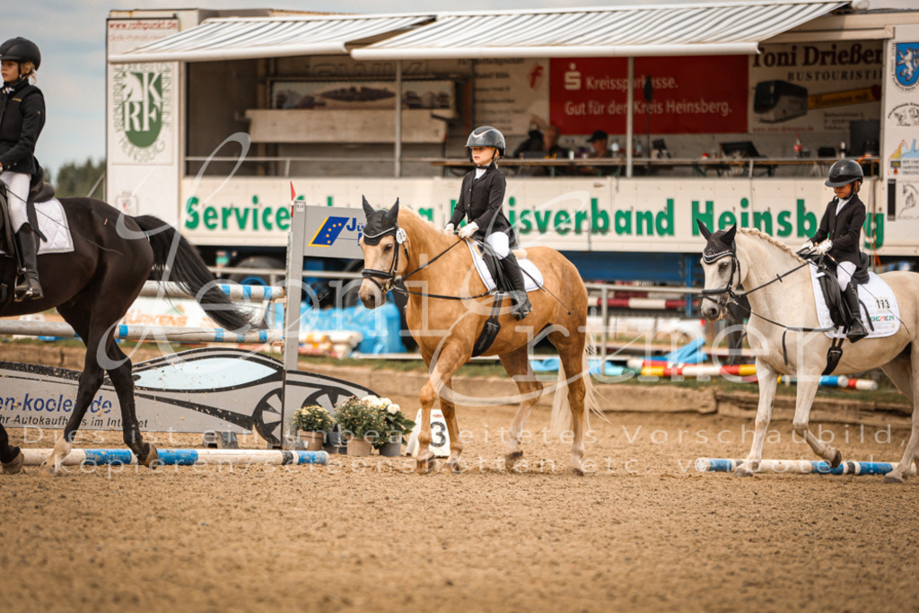 02.SoRWB00191 | Leoni Ertmer Photography - Realisiert mit Pictrs.com