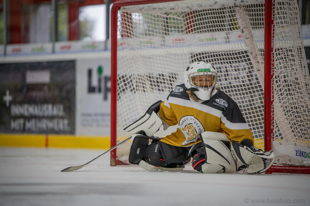 2025-09JP Hockey-Camp-Widnau-082 | "Fussifoto.com – Ihr Ansprechpartner für hochwertige Fotografie! Entdecken Sie kreative Bilder und professionelle Dienstleistungen. Kontaktieren Sie uns für Ihre Projekte!"