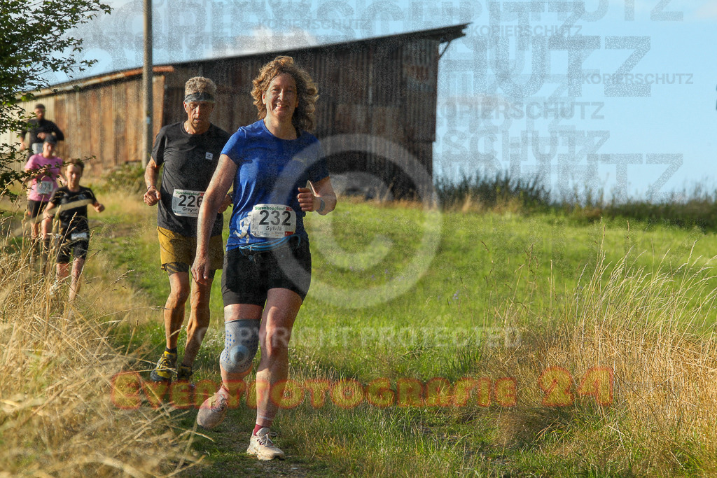 250801_1919_EV4_8509 | Sportfotografie im Rhein-Sieg Kreis, Köln, Bonn, NRW, Rheinland Pfalz, Hessen, etc. Unser Tätigkeitsfeld umfasst den Laufsport vom Volkslauf über den Marathon, Duathlon, Triathon bis zum Ultralauf wie Kölnpfad Ultra oder Schindertrail.