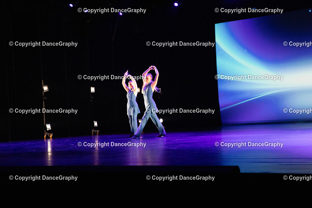 GPHY4393 | DanceGraphy - Realisiert mit Pictrs.com