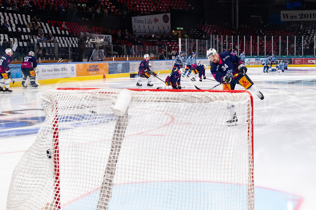 Swiss National League Final Game 2: ZSC Lions - EV Zug | 20.04.2022, Zürich, Hallenstadion, Swiss National League Final Game 2: ZSC Lions - EV Zug, - Realisiert mit Pictrs.com