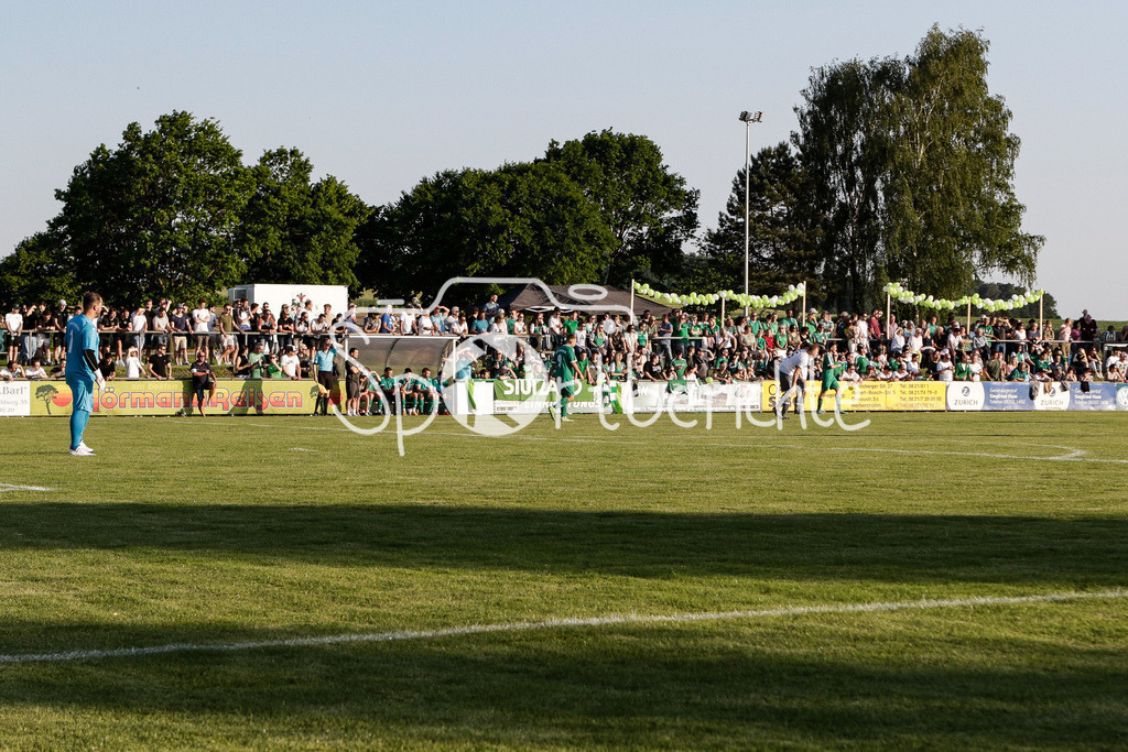 DJK Stotzard - SV Hammerschmiede | Professionelle Sportfotos aus den Bereichen Fußball, Eishockey, Handball und vieles mehr. Ob Sieg oder Niederlage